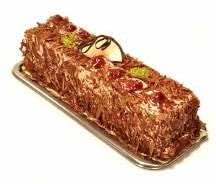 Taze Aromalı 4-6 Kişilik Çikolatalı Muzlu Baton Pasta